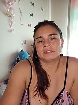 Chat ao vivo de BettyBoo_w