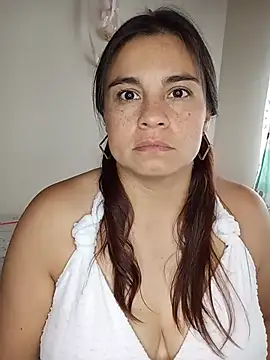 חדר צ'אט בשידור חי של BettyBoo_w