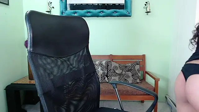 ChalonVera Adlı Modelin Canlı Sohbet Odası