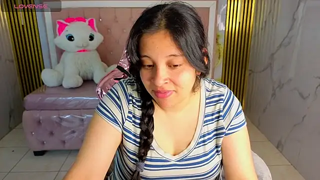 sara_tellez_s Adlı Modelin Canlı Sohbet Odası