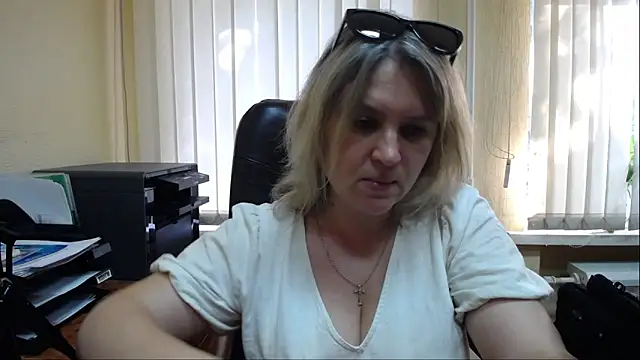 חדר צ'אט בשידור חי של KaterinaVoroncova