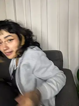 baby_akuma Live Chatraum
