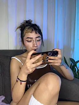 Phòng Chat Trực Tiếp baby_akuma