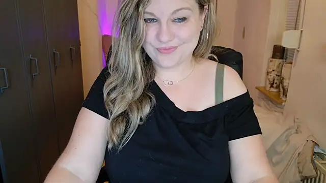 NaughtyKim Cameră chat live