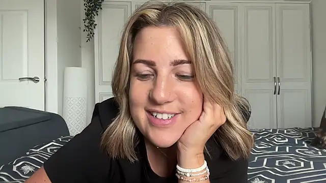 Chat ao vivo de MsBelleWarick