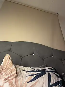 Sala de chat ao vivo de AriBunny18