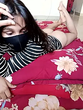 Divya3107's Live Chat Room