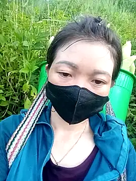 ห้องแชทสดของ Bling-pusy