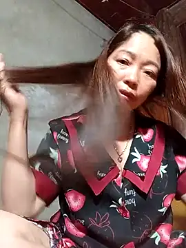 Yellow-pink Live Chatraum