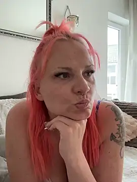 Fiebie_licious_ – live chatrum