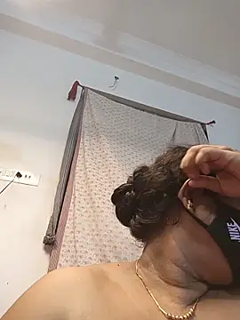 Tanvi_My_Girl чат на живо