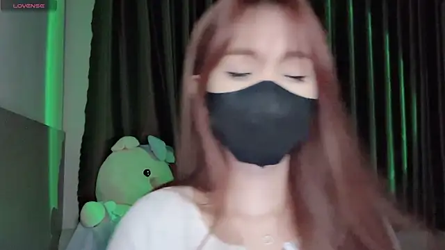 Chat soba uživo modela HeooPeppa
