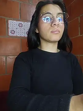 غرفة دردشة Amanda_x1 المباشرة