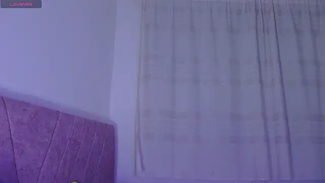 alessia_temptation – live chatrum