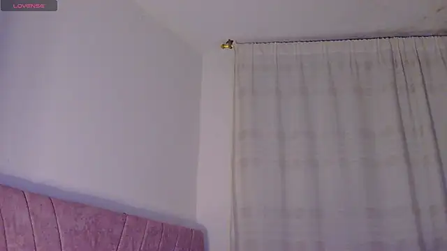 alessia_temptation – live chatrum