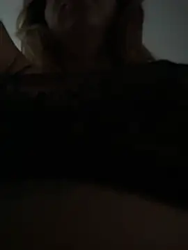 Živá chatovací místnost CarolQueen1_