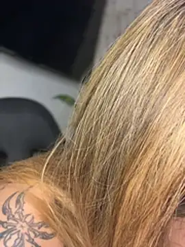 Chat soba uživo modela CarolQueen1_