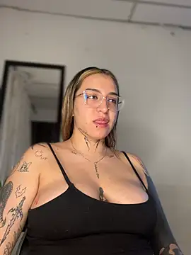 CarolQueen1_ – live chatrum