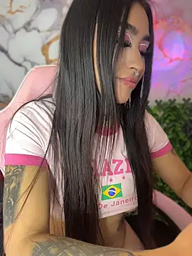 NATHASHA_EC Adlı Modelin Canlı Sohbet Odası