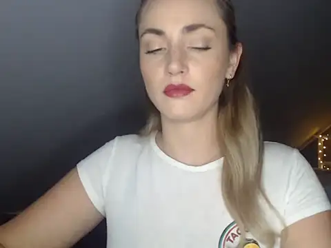 ScarlettSensitive live-chat rom