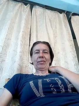 Chat ao vivo de Tania9876