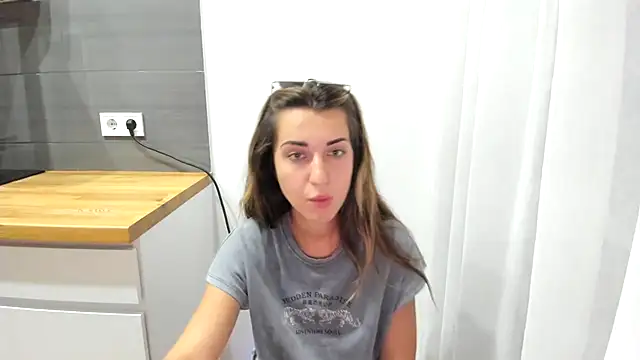 summmmersky1 Live Chatrum