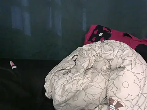 חדר צ'אט בשידור חי של Sexxybella_