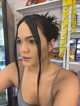 Bella-Ferrer – live chatrum