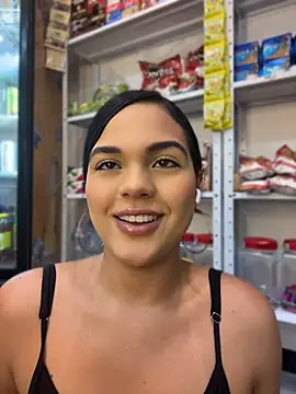 Bella-Ferrer – live chatrum