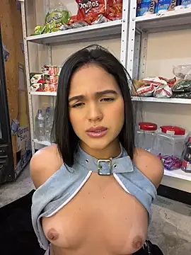Bella-Ferrer Ruang Obrolan Langsung