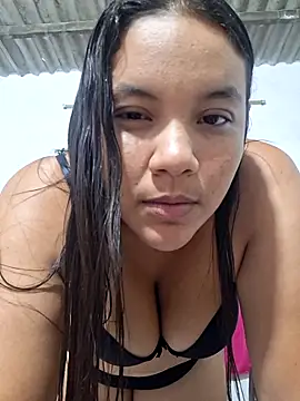 monicarokaforte Adlı Modelin Canlı Sohbet Odası