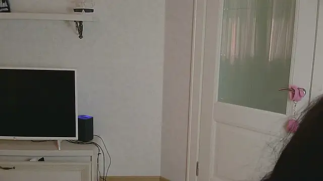 Chat soba uživo modela SaltedCaramely
