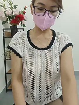 Lucky_girl_888_ чат на живо