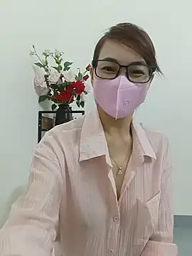 Lucky_girl_888_ লাইভ চ্যাট রুম