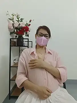 Lucky_girl_888_ Live Chatraum