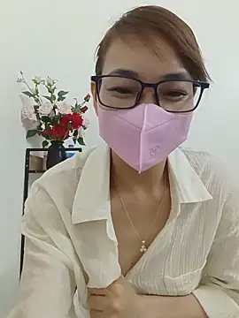 Pokój czatu na żywo – Lucky_girl_888_