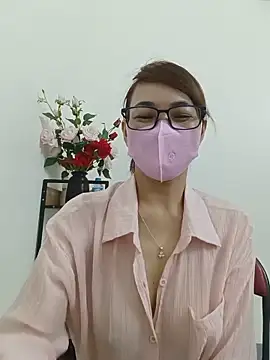 غرفة دردشة Lucky_girl_888_ المباشرة