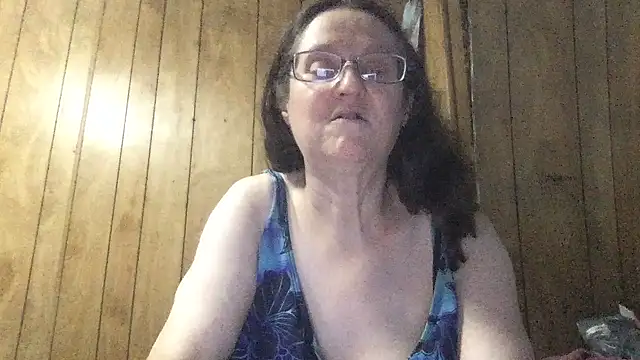 milfmichelle69 Adlı Modelin Canlı Sohbet Odası