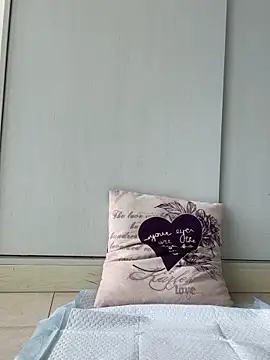 Chat soba uživo modela wen1234
