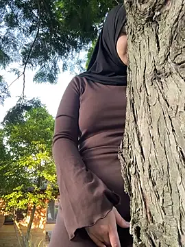 RedheadQueen_ Adlı Modelin Canlı Seks Kamerası Şovu