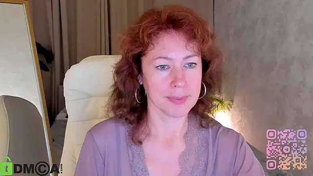 חדר צ'אט בשידור ח י של LeticiaRomano