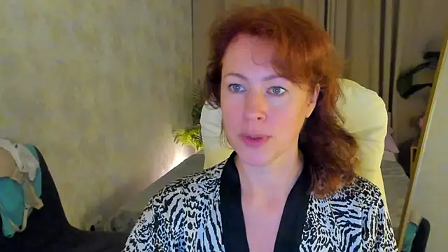 غرفة دردشة LeticiaRomano المباشرة