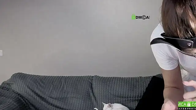 Dyavoll666 Adlı Modelin Canlı Sohbet Odası