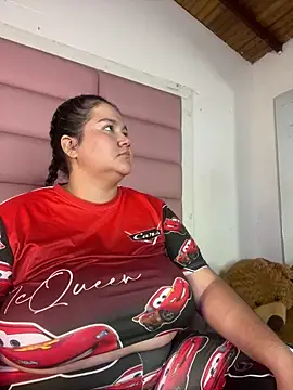 AmaranttayLunay Adlı Modelin Canlı Sohbet Odası