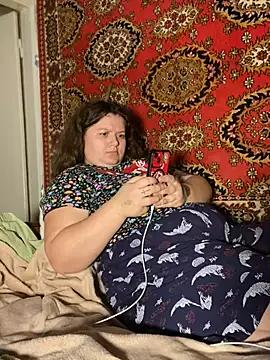 Nenssy555 Adlı Modelin Canlı Sohbet Odası