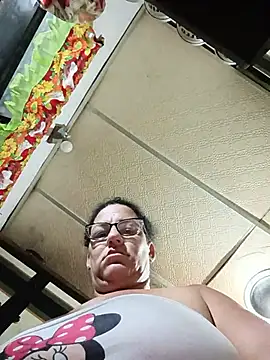 Sala de chat ao vivo de tugordita-hot