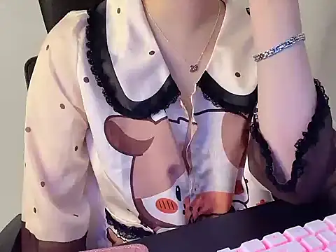 Živá chatovací místnost hunhun122