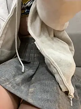 hamyy88: δωμάτιο απευθείας συνομιλίας