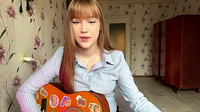 AnnaWasp's Live Chat Room