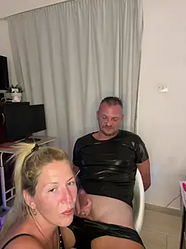Chat ao vivo de AtomBlondy